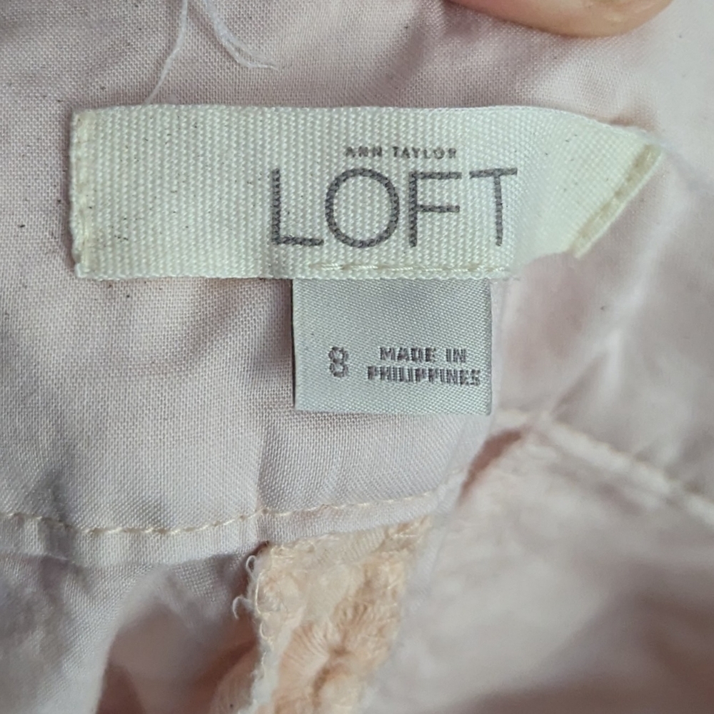Ann Taylor LOFT Light Pink Textured Shorts Size 8 - Picture 4 of 8